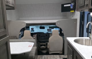 Good Chi RV - Your Ultimate Adventure on Wheels!