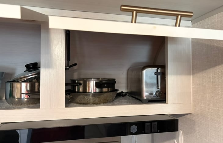 cookware and toaster