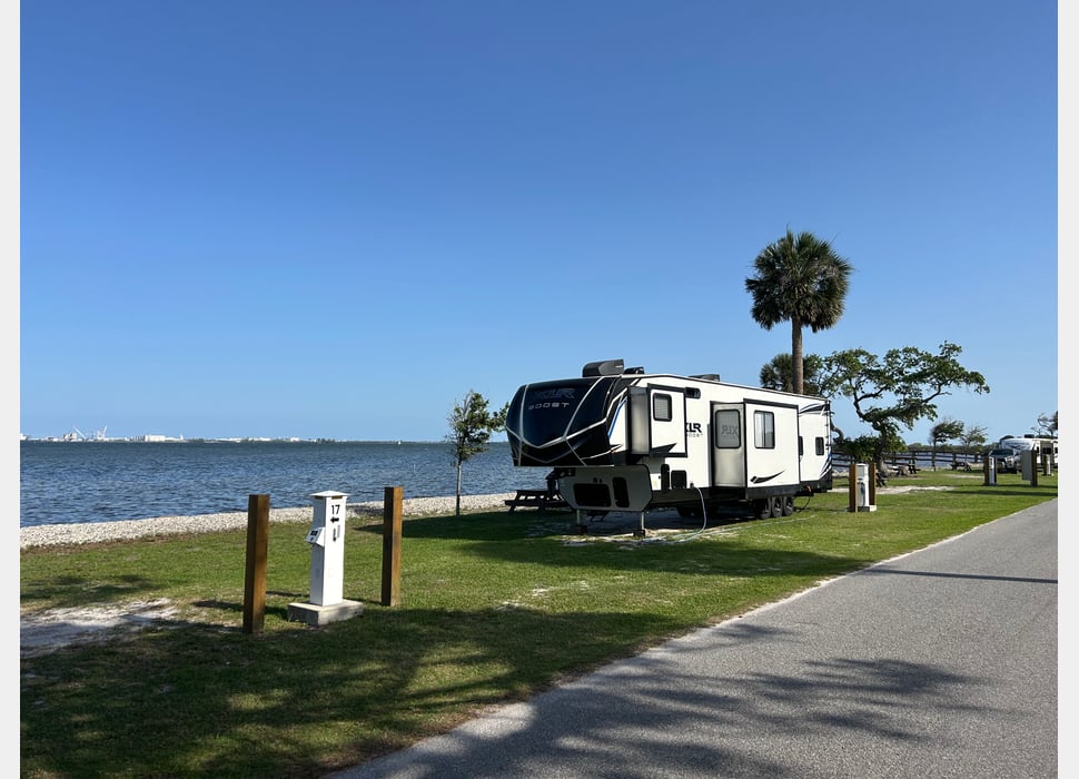 Fifth Wheel rentals in bend