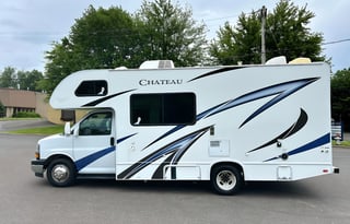 Adventure-Ready Chateau – Modern & Easy to Operate
