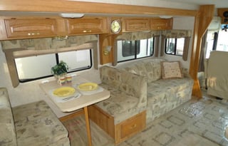 2004 Georgie Boy Landau Landau Motor Home