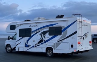 Adventure ready - 2021 Thor Chateau 27R