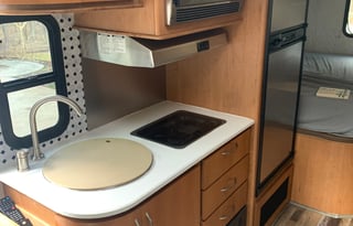 2008 Four Winds RV Four Winds Siesta Sprinter 24SA