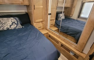 2021 Coachmen RV Leprechaun 319MB Ford 450