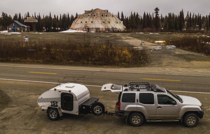 Stopped to check out the ole abandoned Igloo (Cantwell) coming from Denali Park.