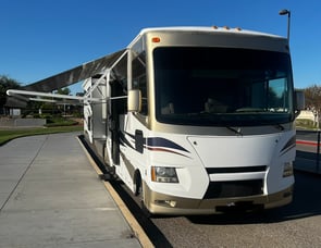Thor Motor Coach Windsport 33G