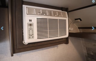 Kit Kat Cole - Only 3,042 pounds!!