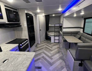 CrossRoads RV Zinger Lite ZR270BH