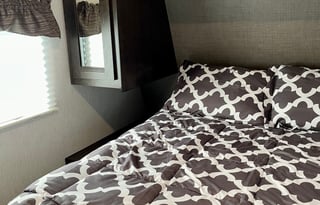 2020 Heartland Prowler TOY HAULER Travel Trailer