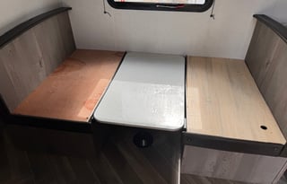 Cozy Keystone Springdale Mini with Bunk Beds