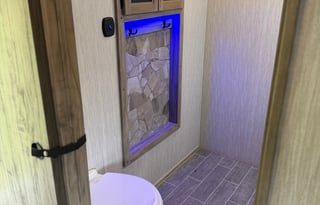 Blue Hour Retreat | Pet Friendly & Delivery