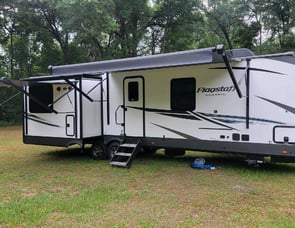 Forest River RV Flagstaff Classic 832IKSB