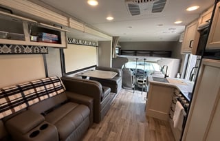 BIG COMFY 2021 Jayco Greyhawk 30Z-Sleeps 6