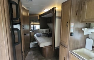 2017 Coachmen RV Freelander 26RS Ford 350