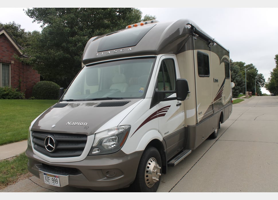 Class C Motor Home rentals in Oakland