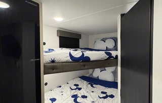 Firefly (5) - 2025 Forest River Puma 18BHX