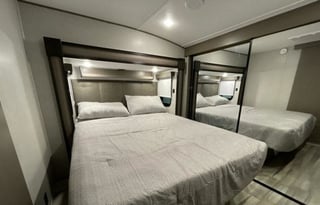 2022 Coachmen RV Chaparral 360IBL