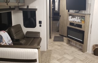 2021 Palomino Puma 28BHSS