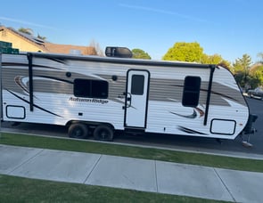 Starcraft Autumn Ridge 26BH