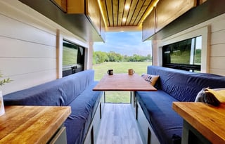 2021 Mercedes-Benz Mercedes-Benz 2500 170