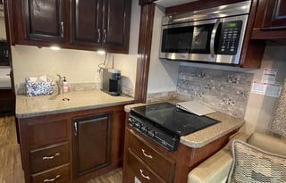 2017 Fleetwood RV Jamboree 30D