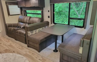 MOJO's 2018 Springdale SG270LE