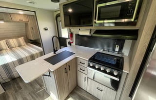 SOCIAL DETOX! Beautifully Modern, Open Concept RV with Toddler Bed!