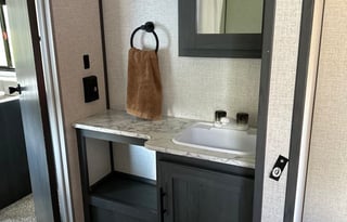 Kid Friendly Camping! 2022 Dutchmen Aspen Trail