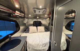 "The Glamping Butler's" Airstream Basecamp 20X