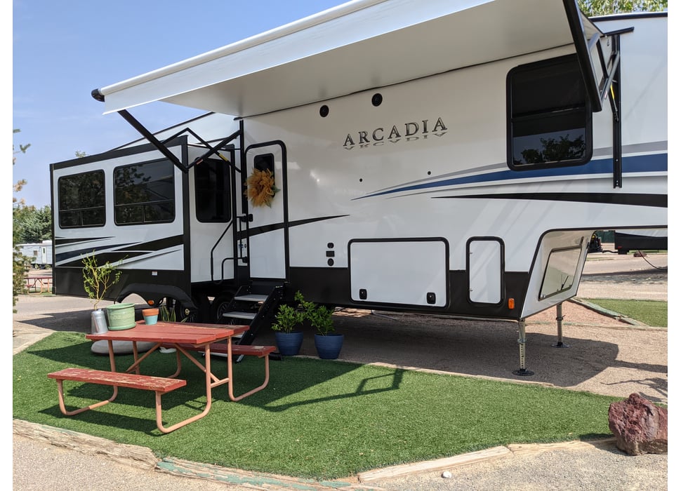 Fifth Wheel rentals in Albuquerque
