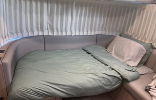 Airstream Globetrotter 27FB