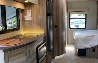 2019 Entegra Coach Qwest 24L