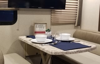 **2020** Thor Chateau 28Z . Fully Equipped**