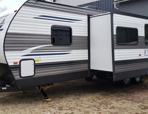 Palomino Puma XLE Lite 30DBSC