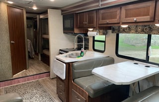 2019 Motorhome sleeps 10 extra large living space