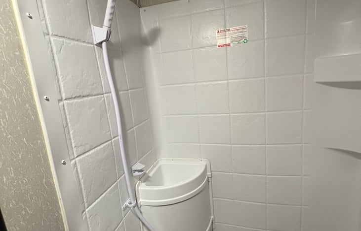 Hot and cold running water.