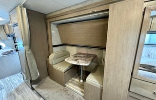 2022 Thor Motor Coach Four Winds 30D [DREAM WAYS]