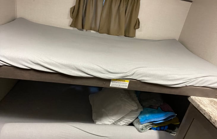 Kid Room, left bunks