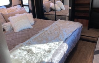 2021 Jayco Pinnacle 37MDQS