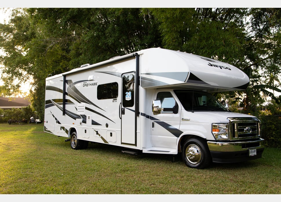 Class C Motor Home rentals in MIAMI
