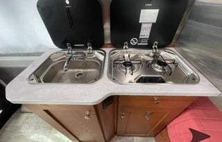 2021 Roadtrek Play ( dog friendly)