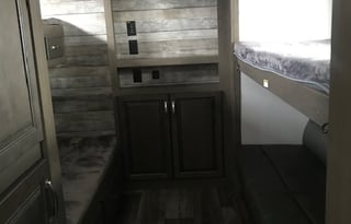2 Bed 2 Bath 2021 Keystone 5th Wheel