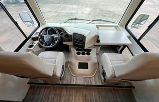 Bunks Sleeps 8 Class A "Annie"