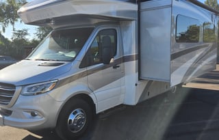 2023 Entegra Coach Expanse 21B