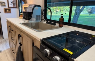 Stress-Free 2025 Coleman Camper - Delivery &Setup