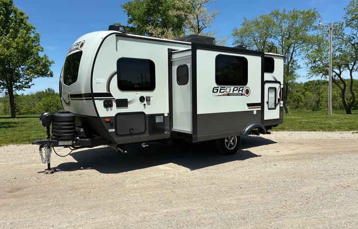 Side view with slide