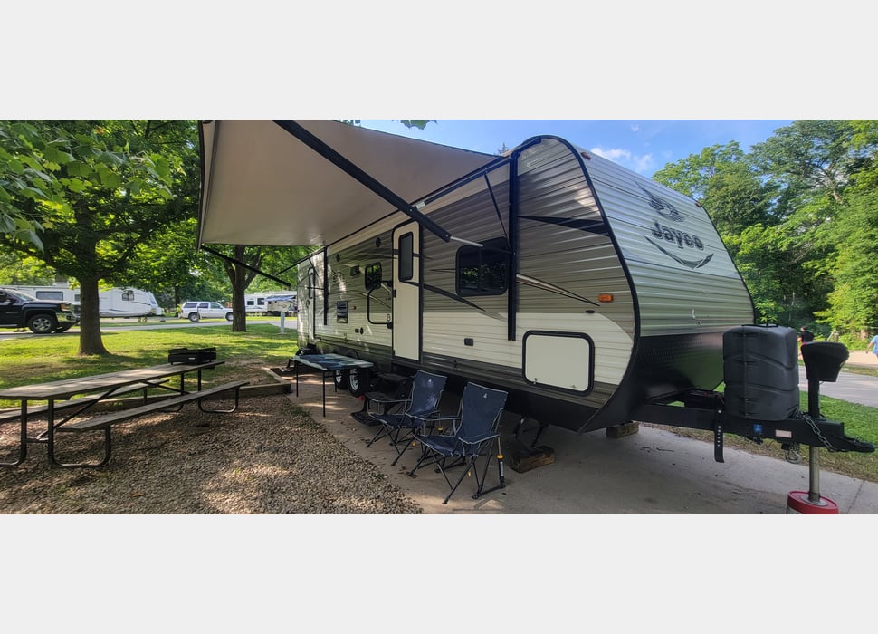 Travel Trailer rentals in Norwalk