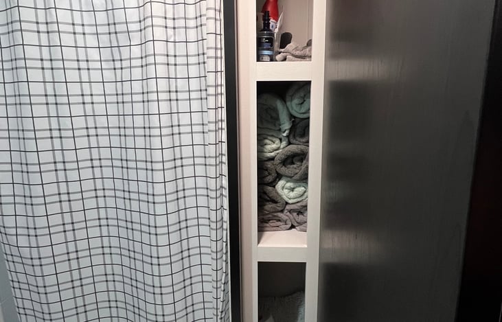 Towels included.