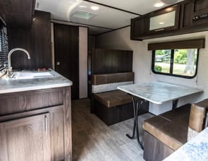 Dutchmen RV Coleman Lantern LT Series 17B