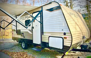 Wade & Annie’s 2020 Aspen Trail BunkHouse Trailer